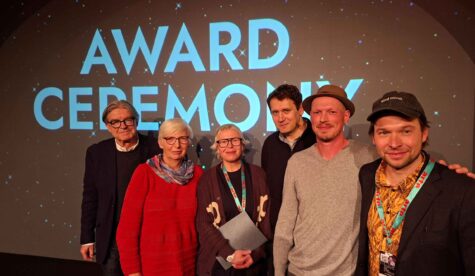 Die Kritikerjury  mit Regisseurin Ina Baron. Ina Balon, Kameramann Elias Fritz und Produzent